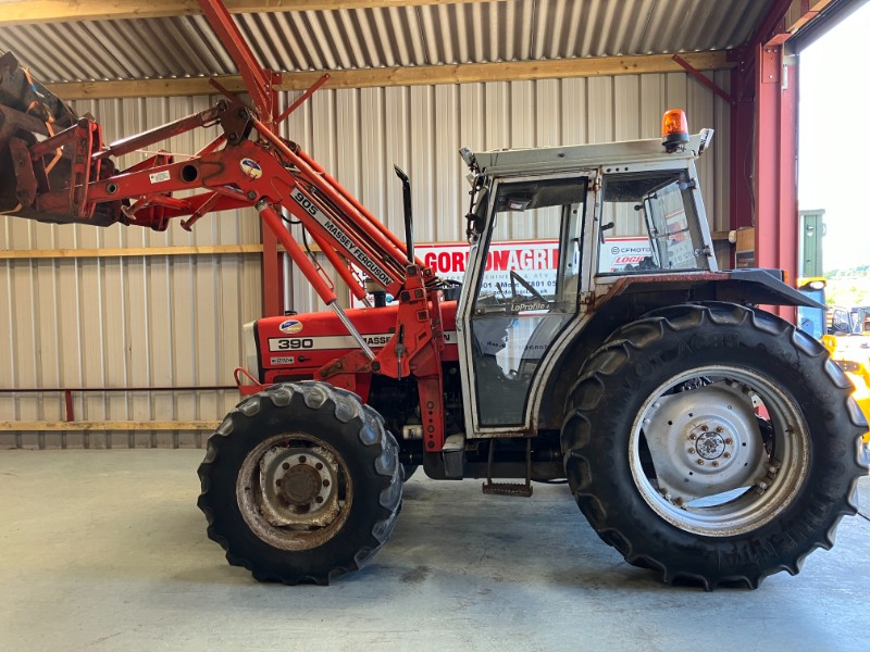 Massey Ferguson 390 4WD