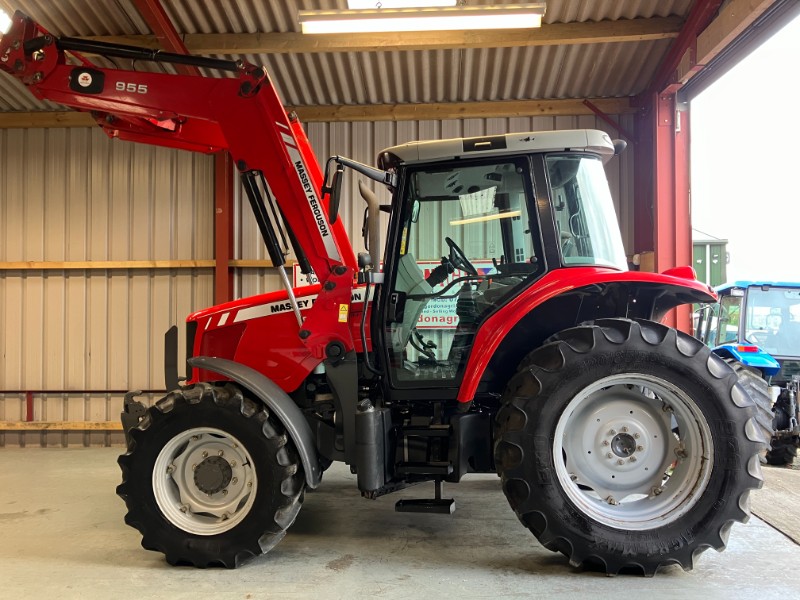 massey ferguson 5455 loader.JPG