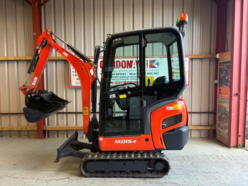 kubota kx15 new .JPEG